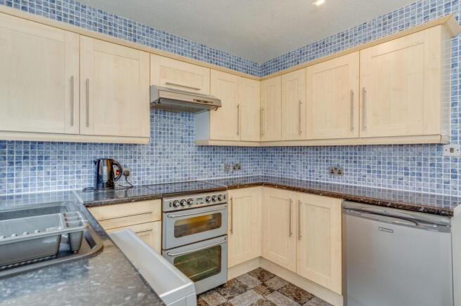 3 bed Detached Bungalow for sale Image 4