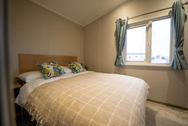 Coopers Beach Holiday Park, Church Lane East Mersea, Colchester, Essex, CO5 8TN photo 5