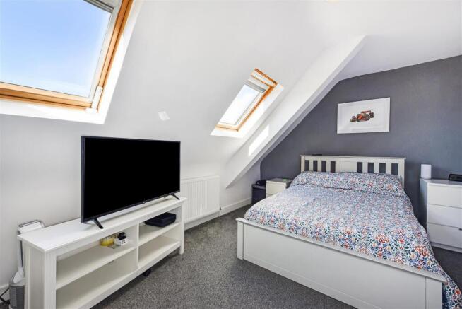 Master Bedroom.jpg