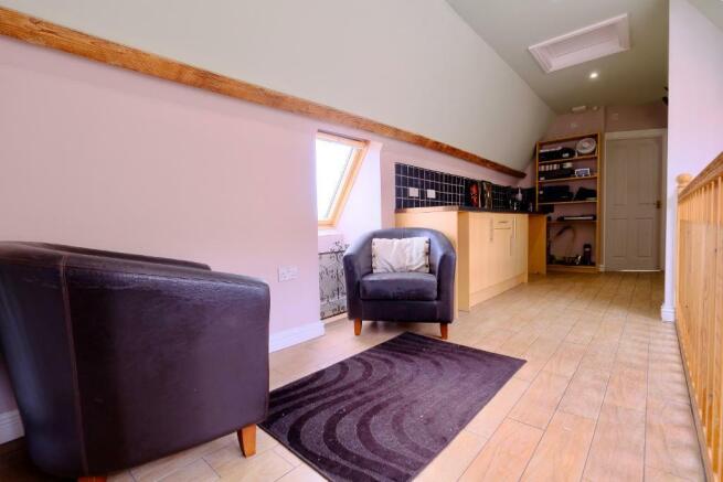 2nd floor hallway, kitchen & bathroom