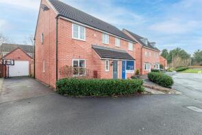 138, Sentinel Close, Worcester WR2 5FD