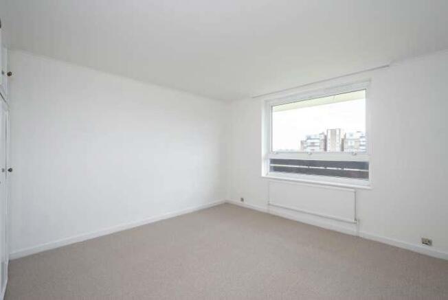 47-NAPIER-COURT-7...