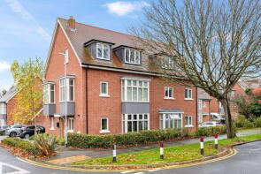Flat 1, 4, Bluebell Gardens, Folkestone CT20 2UP