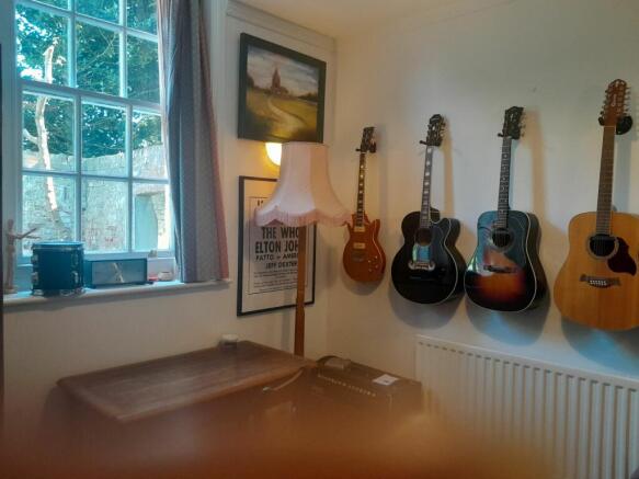 Photo 7
