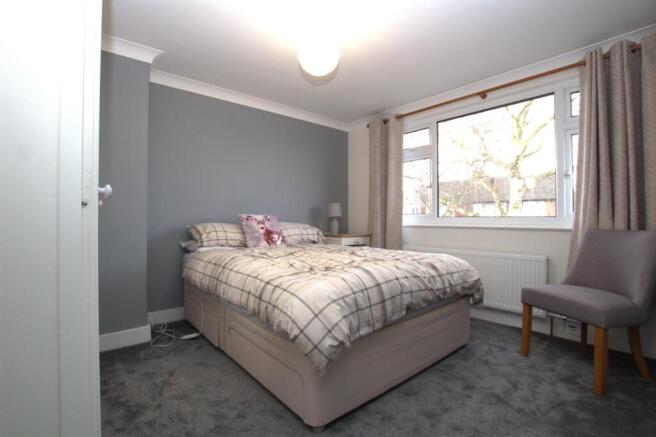 FRONT BEDROOM.jpg