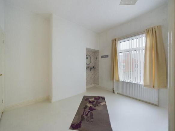 2 bed Terraced for sale Image 10