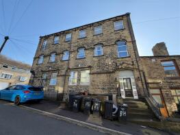 4, Browning Heights, Browning Avenue, Siddal, Halifax HX3 9BB