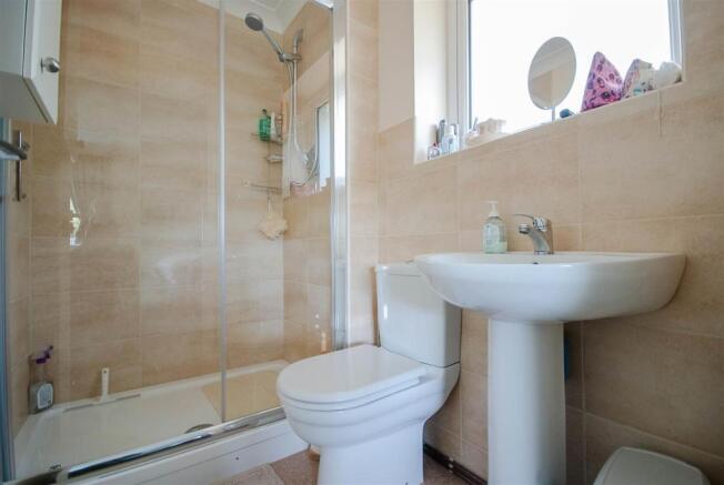 En-Suite, Elder Clos