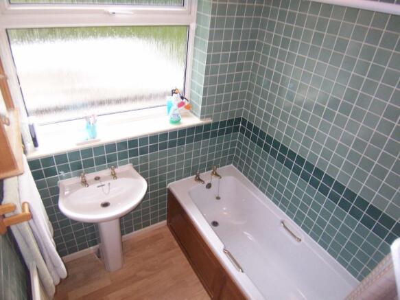 Photo 10