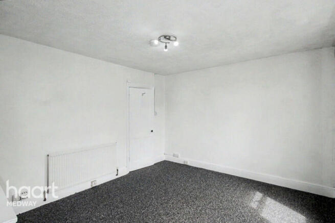 Institute Road, Chatham photo 5