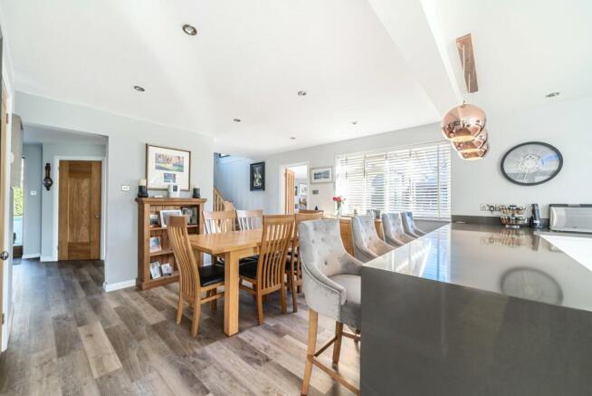 Kitchen/Dining