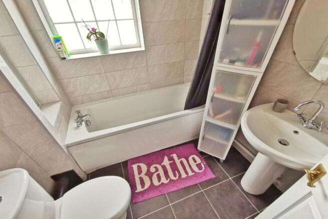 Bathroom / WC
