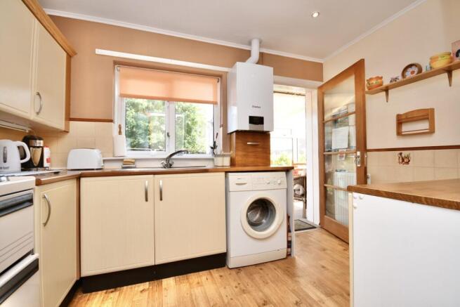 36 Hawthorn Gardens, Prestwick, KA9 2BB photo 4