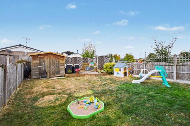 3 bed Semi-Detached for sale Image 10