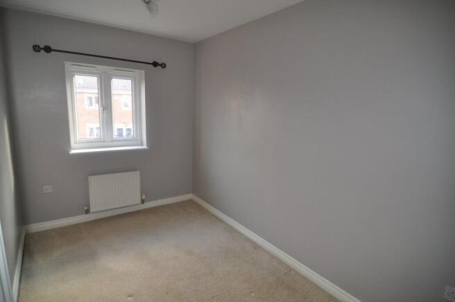 2 bed Town House to rent Image 7