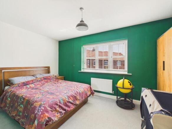 3 bed Semi-Detached for sale Image 6