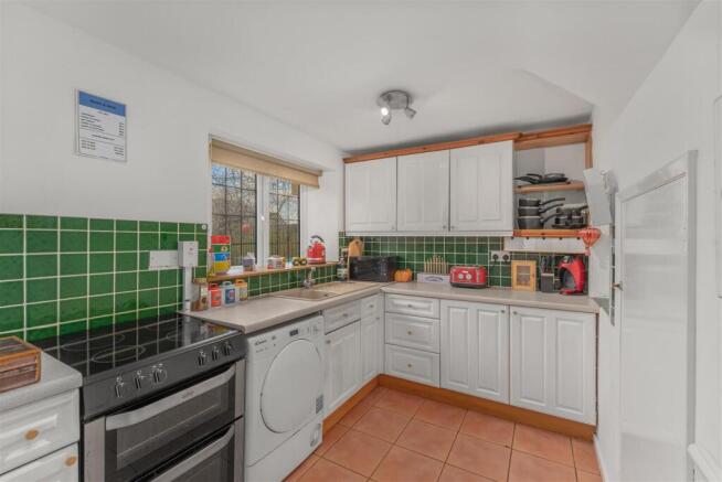 7 New Road, Shotteswell-10.jpg