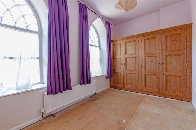 Bedroom 2-1.jpg
