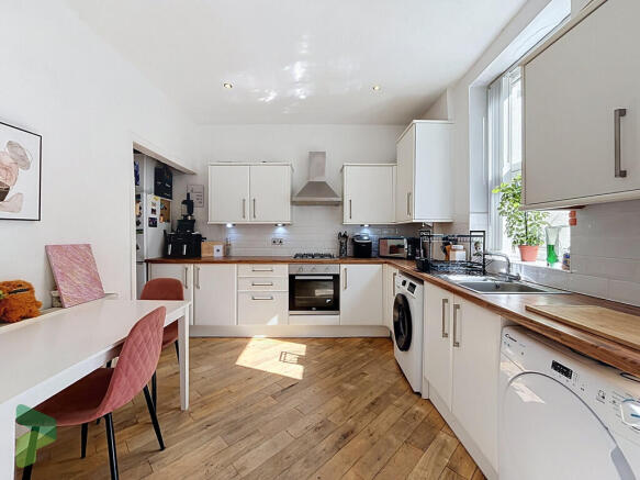 Kitchen/Dining Ar...