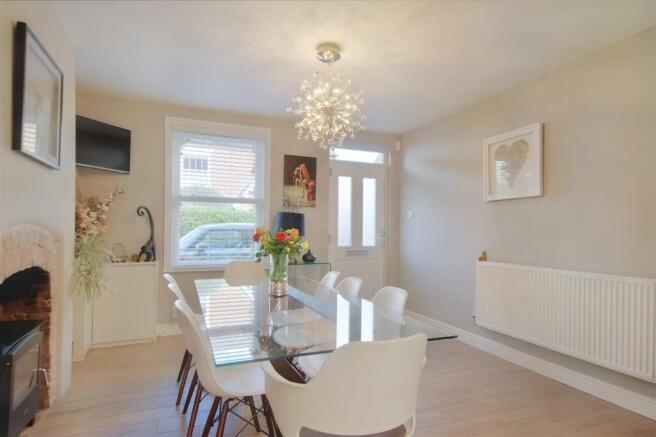Dining/Sitting Area