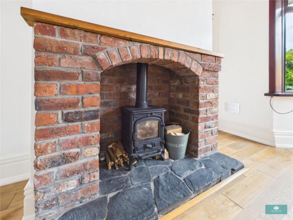 3 bed Semi-Detached for sale Image 7