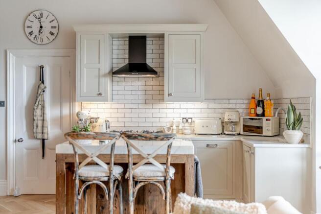 2 bed Apartment for sale Image 6