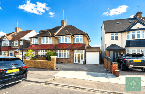 Ravenscraig Road, London, N11