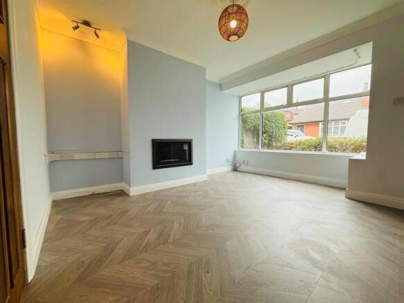 Living Room.jpg