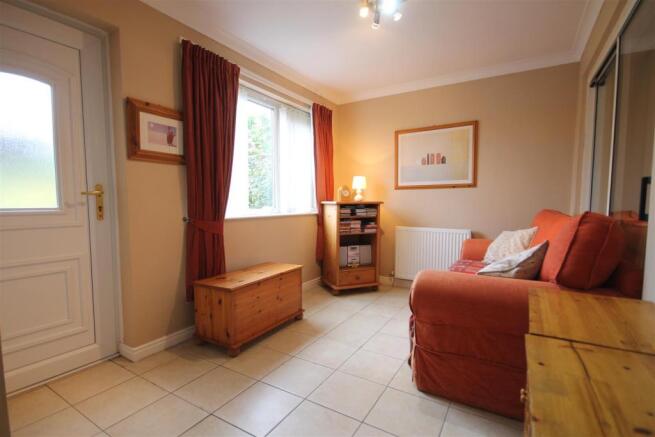 GARDEN ROOM