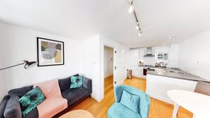 Flat 4, 75 Thackery Court, Turnmill Street, London EC1M 5SY