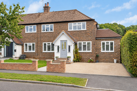 28 Blackheath Grove, Wonersh, Guildford, Surrey, GU5 0PU