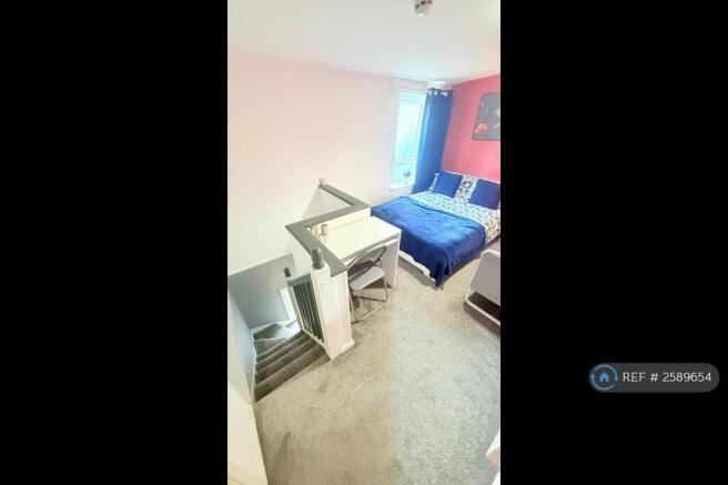 Room 6 - Double Ensuite Room For Single Occupancy