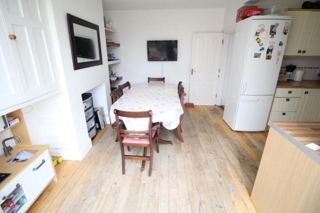 Kitchen / Dining Room