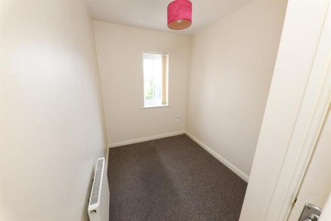 3 bed Terraced for sale Image 10