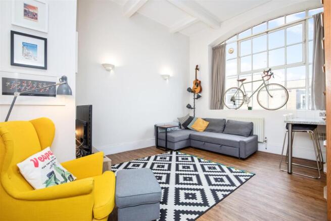 The Deco Building-1.jpg