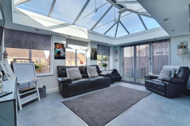 Garden Room - EweMove Cannock