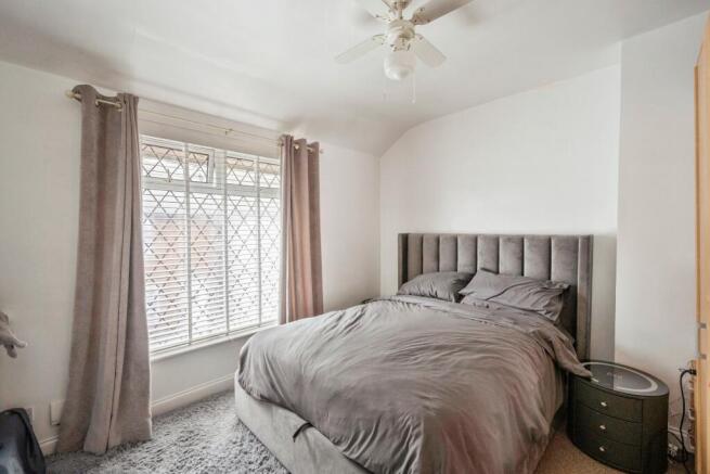 2 bed Terraced for sale Image 11