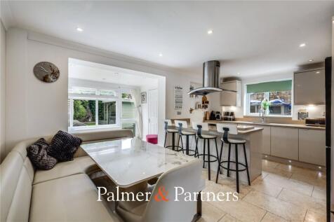 Sharpington Close, Galleywood, Chelmsford, Essex, CM2