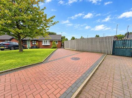 Violet Way, Middleton, Manchester, M24