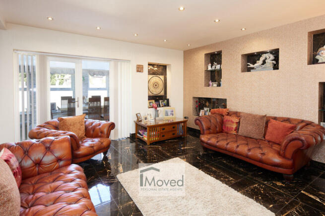 4 bed Detached for sale Image 10