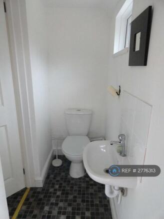 Outhouse Cloakroom 