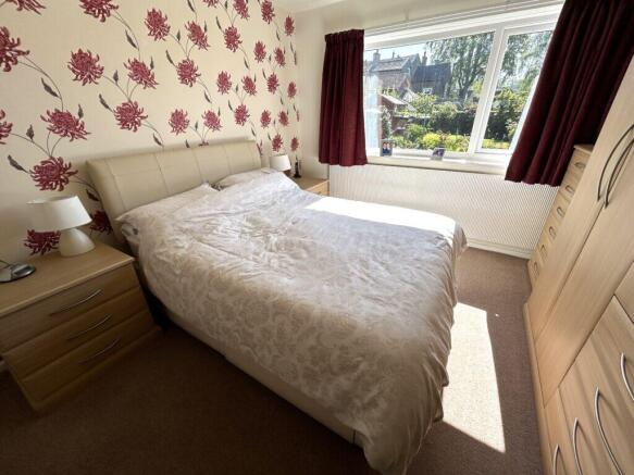 3 bed Detached Bungalow for sale Image 10