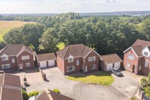 9, Duddon Close, Wigan WN6 0UJ