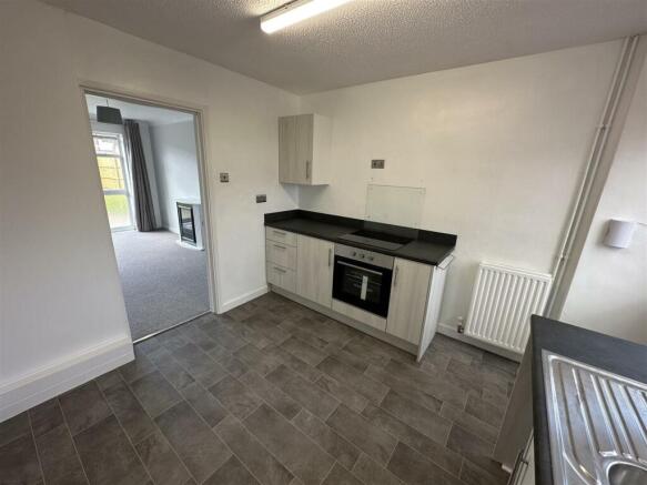 Kitchen 4 of 4