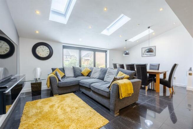 Sitting Dining Room