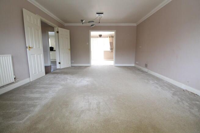 lounge 3