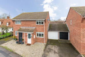 42, Grays Close, Chalgrove, Oxford OX44 7TN