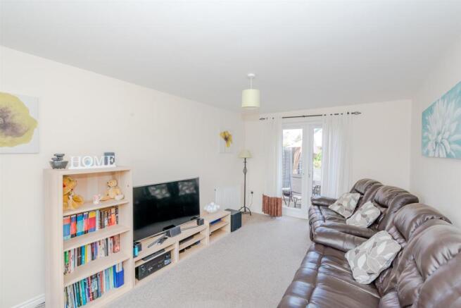 5, Hinges Road, Bloxwich, Walsall, WS3 2LL (2).jpg