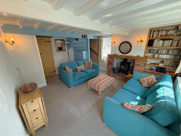 Living Room A.JPG