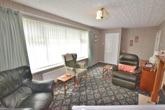2 bed Detached Bungalow for sale Image 5
